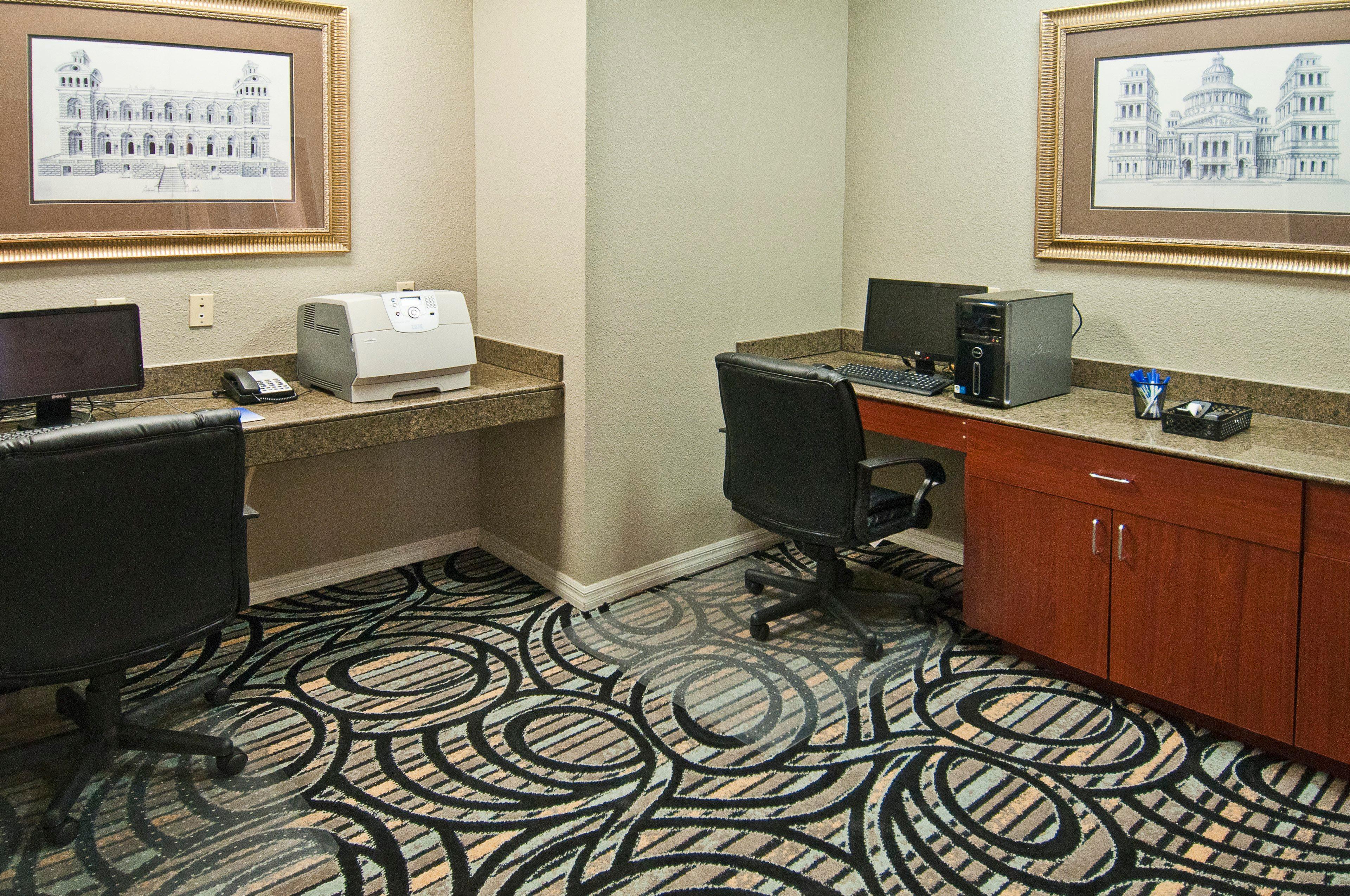 Holiday Inn Express Hotel And Suites Lake Charles By Ihg Zewnętrze zdjęcie