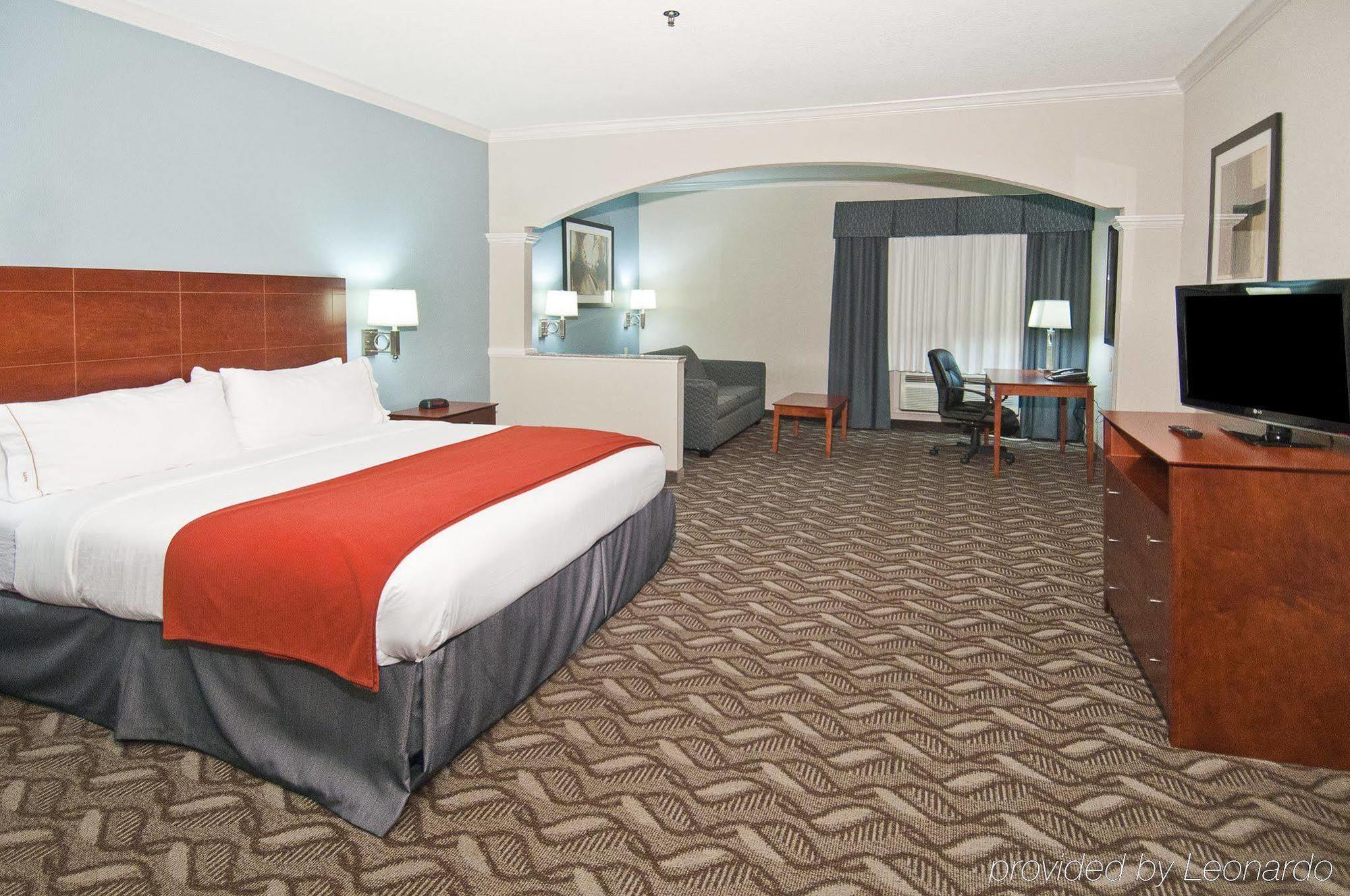 Holiday Inn Express Hotel And Suites Lake Charles By Ihg Zewnętrze zdjęcie