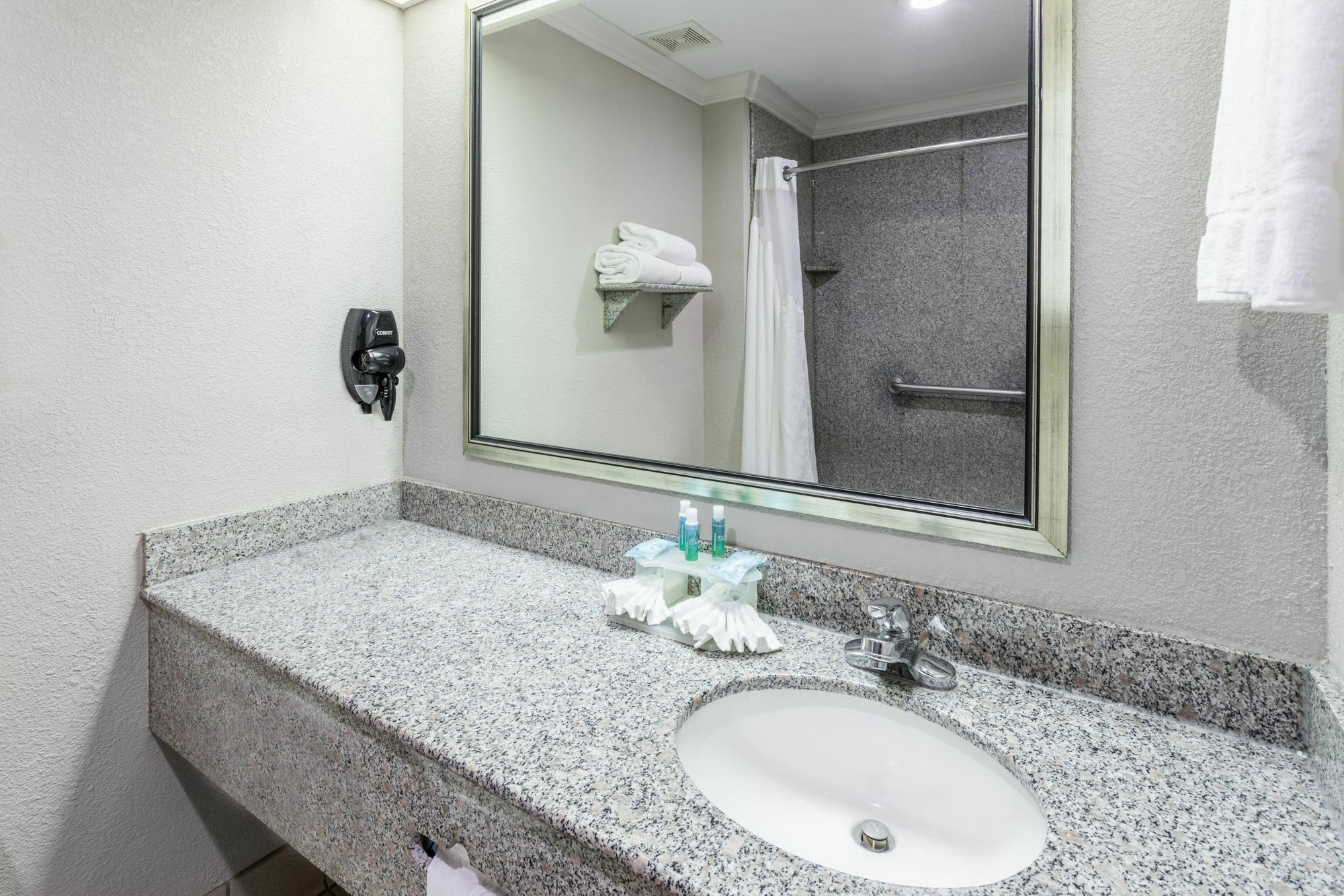 Holiday Inn Express Hotel And Suites Lake Charles By Ihg Zewnętrze zdjęcie